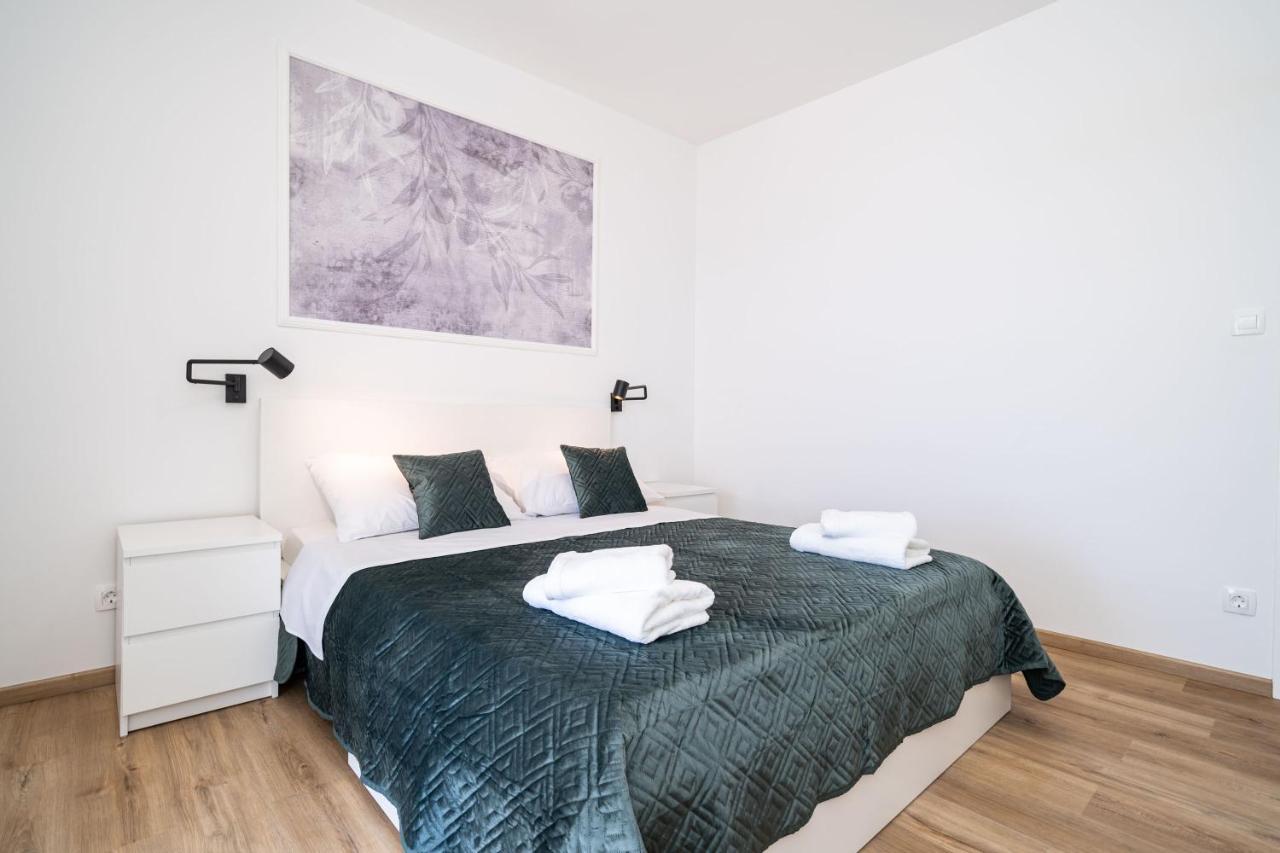 Apartments Nina & Paula - Apartment Nina Stikovica Bagian luar foto